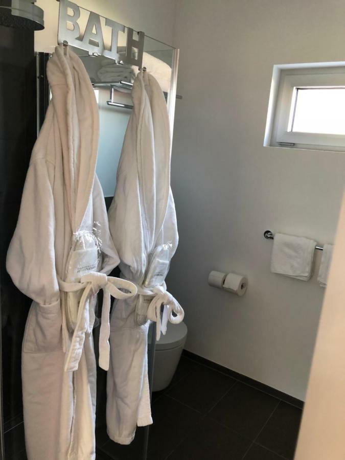 Modernes Studio Auf Der Sonnenterrasse Baden-Baden Ngoại thất bức ảnh