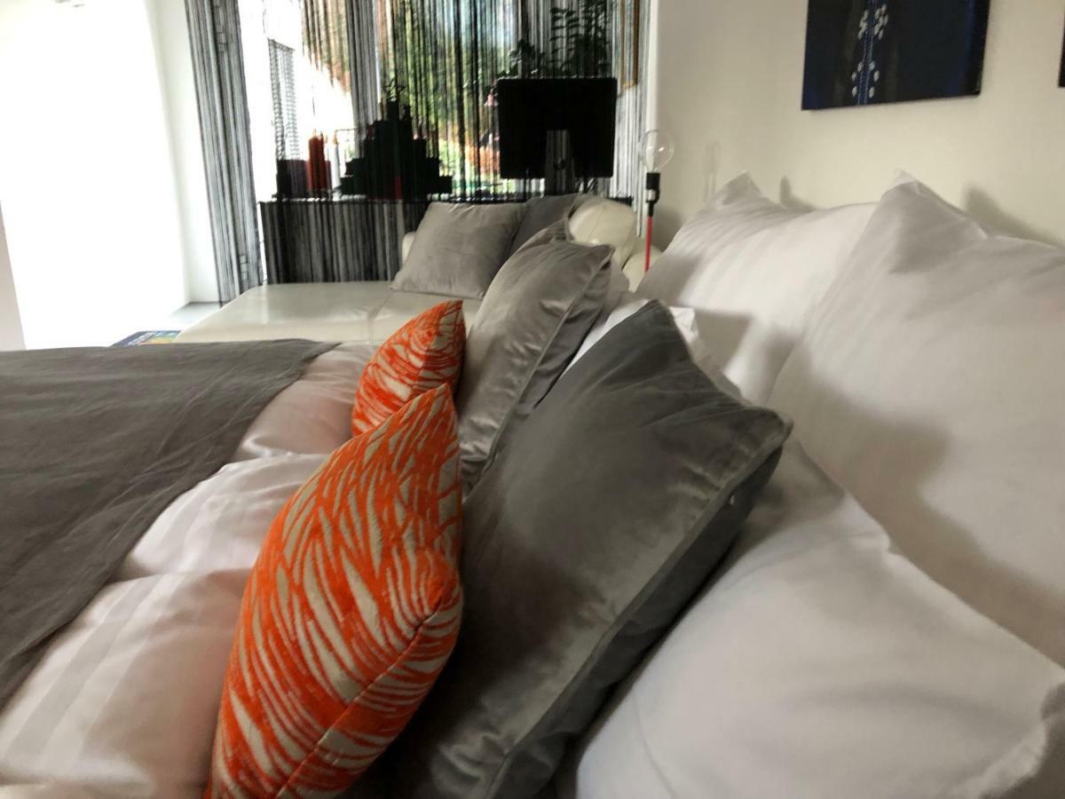 Modernes Studio Auf Der Sonnenterrasse Baden-Baden Ngoại thất bức ảnh